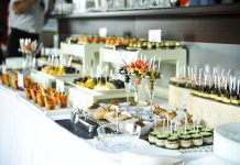 Выездной кейтеринг: неотъемлемая часть на фестивалях