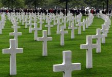 Нюансы выбора креста на могилу