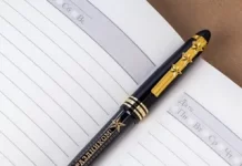 Какие сувениры лучше всего выбрать для подарка коллегам?