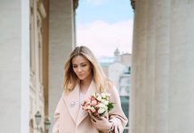 Какую женскую одежду купить на весну и где?