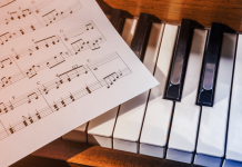 Новая пьеса Ильи Баранова о весне: детали создания