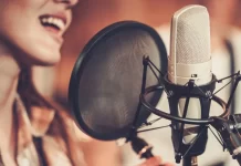 Как правильно записать песню в студии?