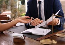 Когда требуется поддержка юристов?