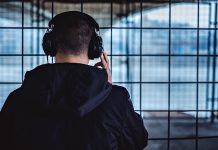 Шумоподавление в наушниках: разновидности и принцип работы